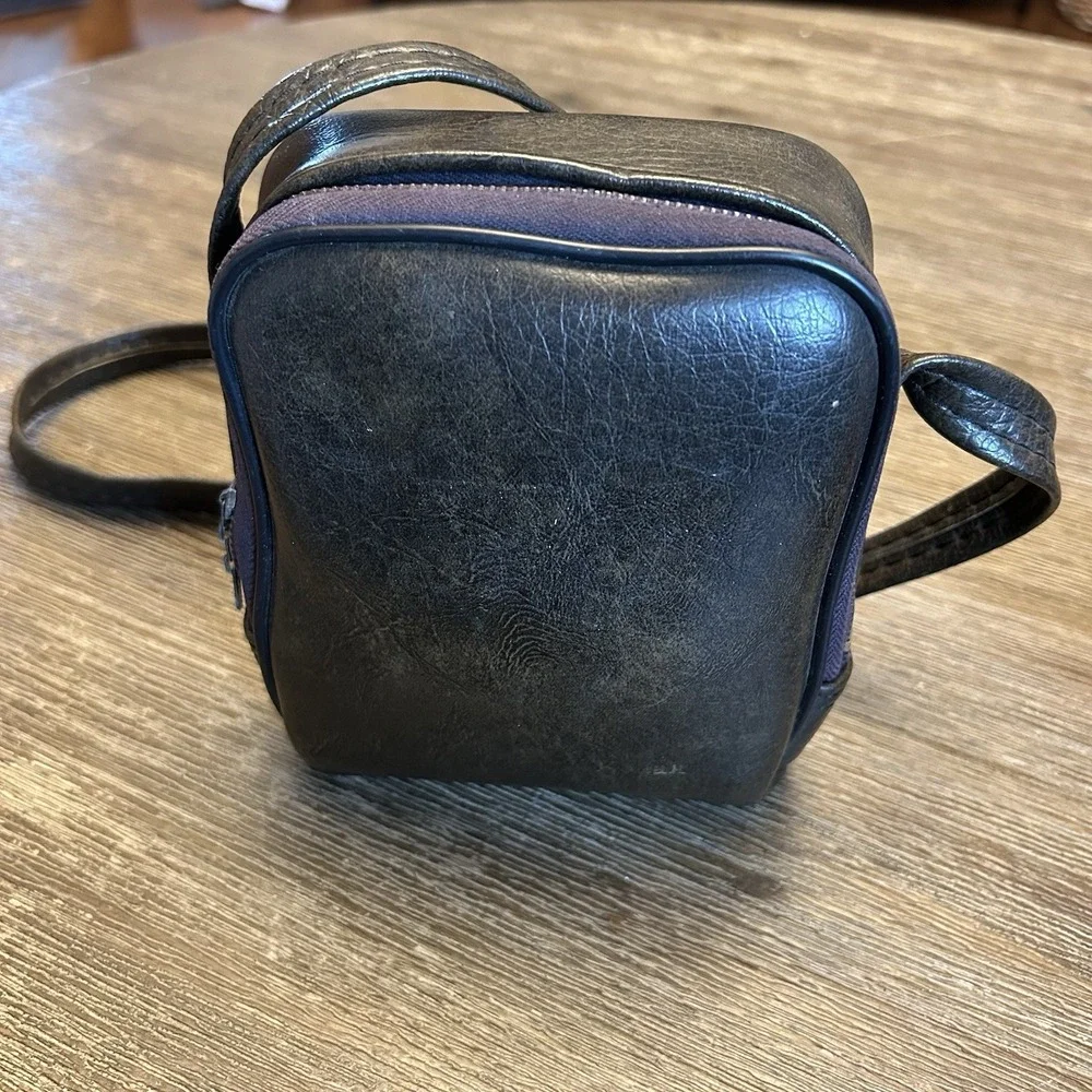 Vintage Kodak Brown Camera Case Shoulder Strap Zipper Leatherette Photography